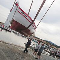 Grutage de L'Artesien, pointu Toulonnais à la lagune du Brusc